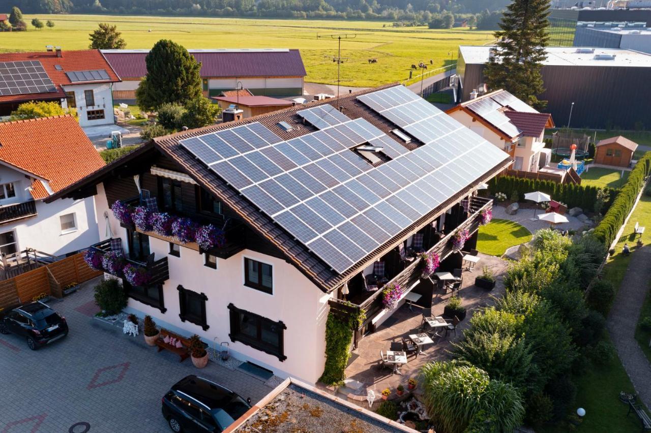 Hotel Garni Bergidyll - Adults Only Pfronten Exterior photo