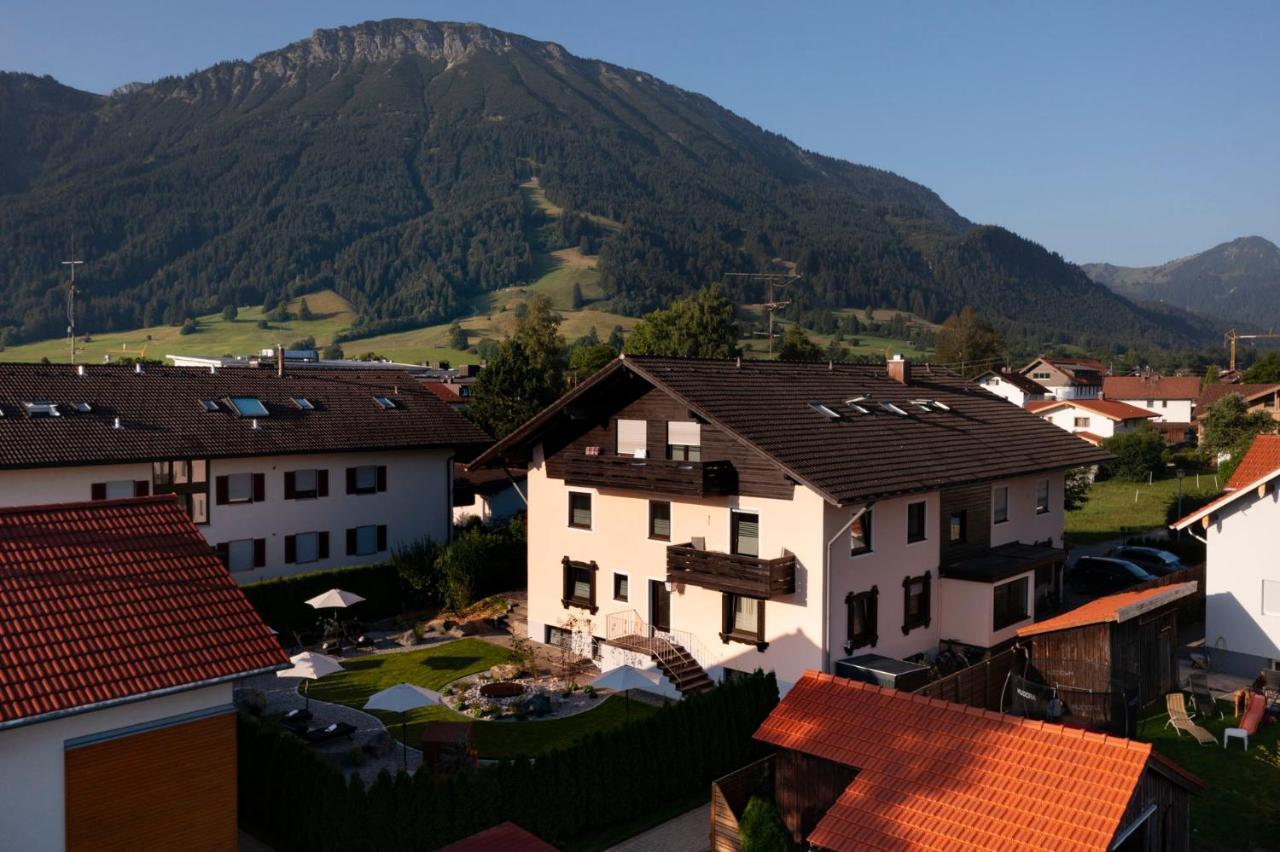 Hotel Garni Bergidyll - Adults Only Pfronten Exterior photo
